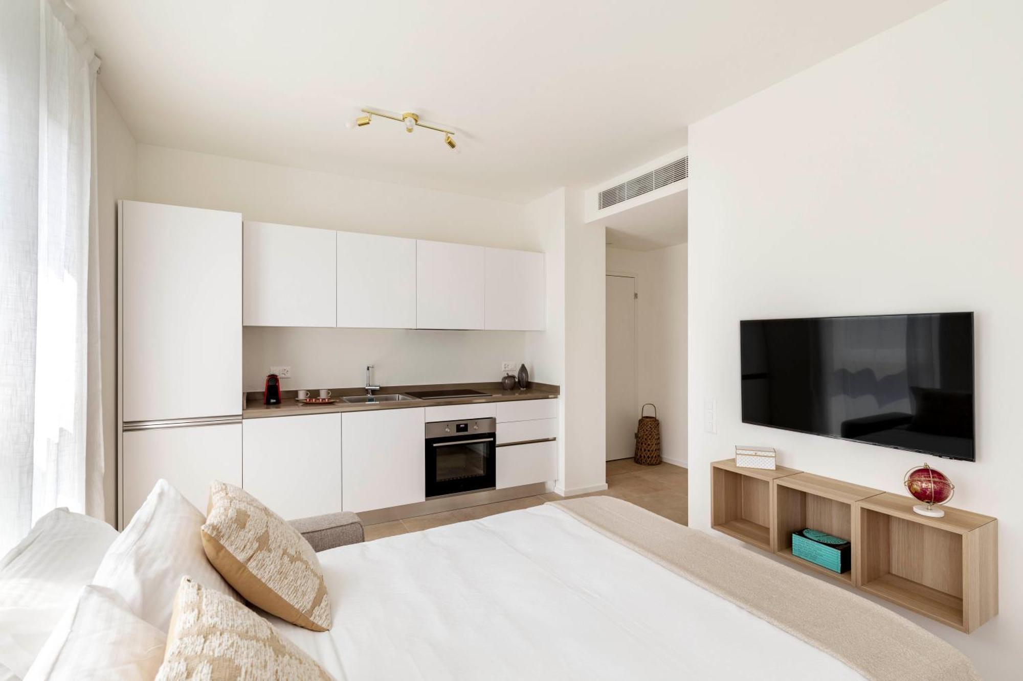 Regalia Suites - Free Parking Lugano Exteriör bild