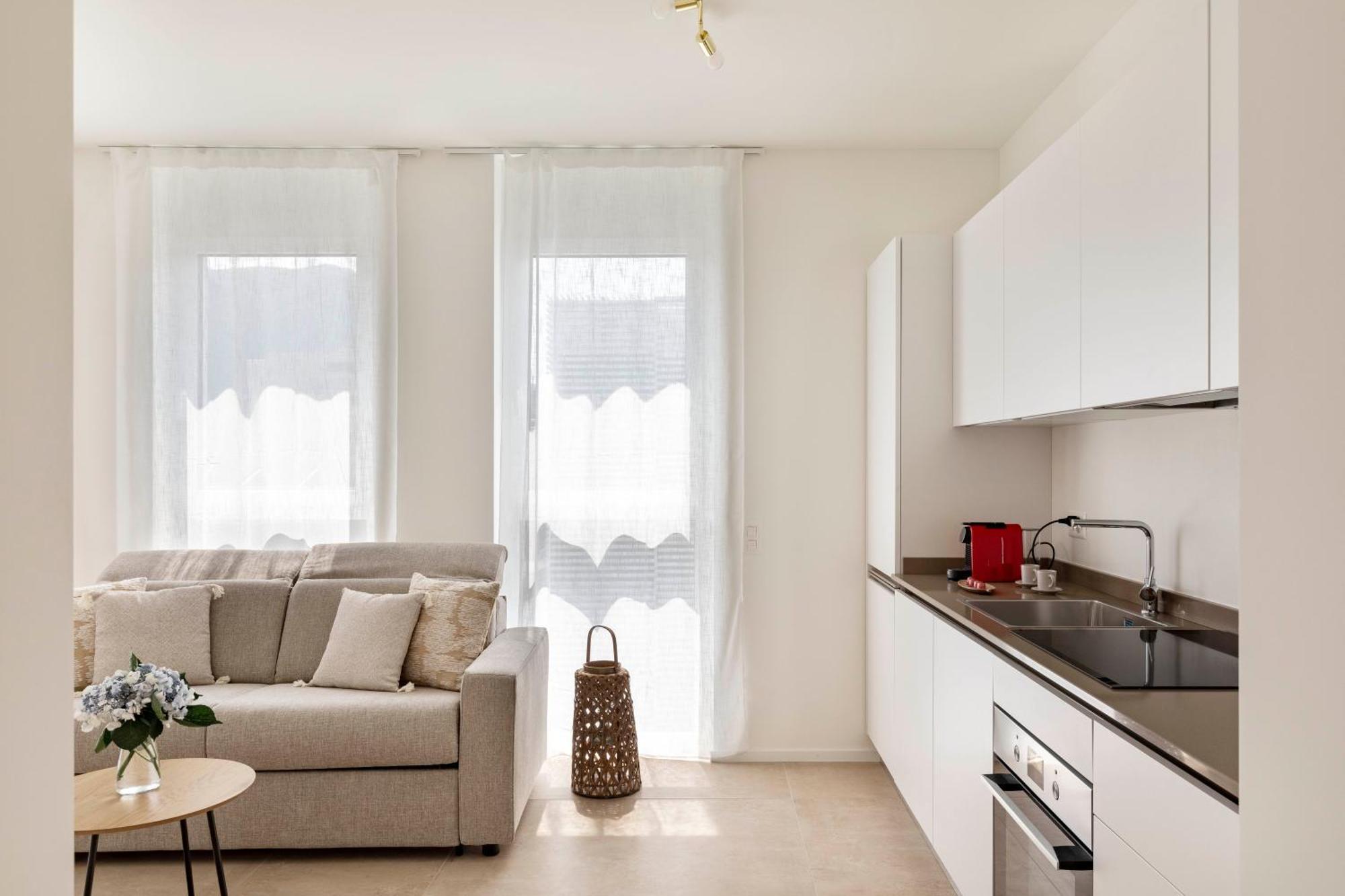 Regalia Suites - Free Parking Lugano Exteriör bild