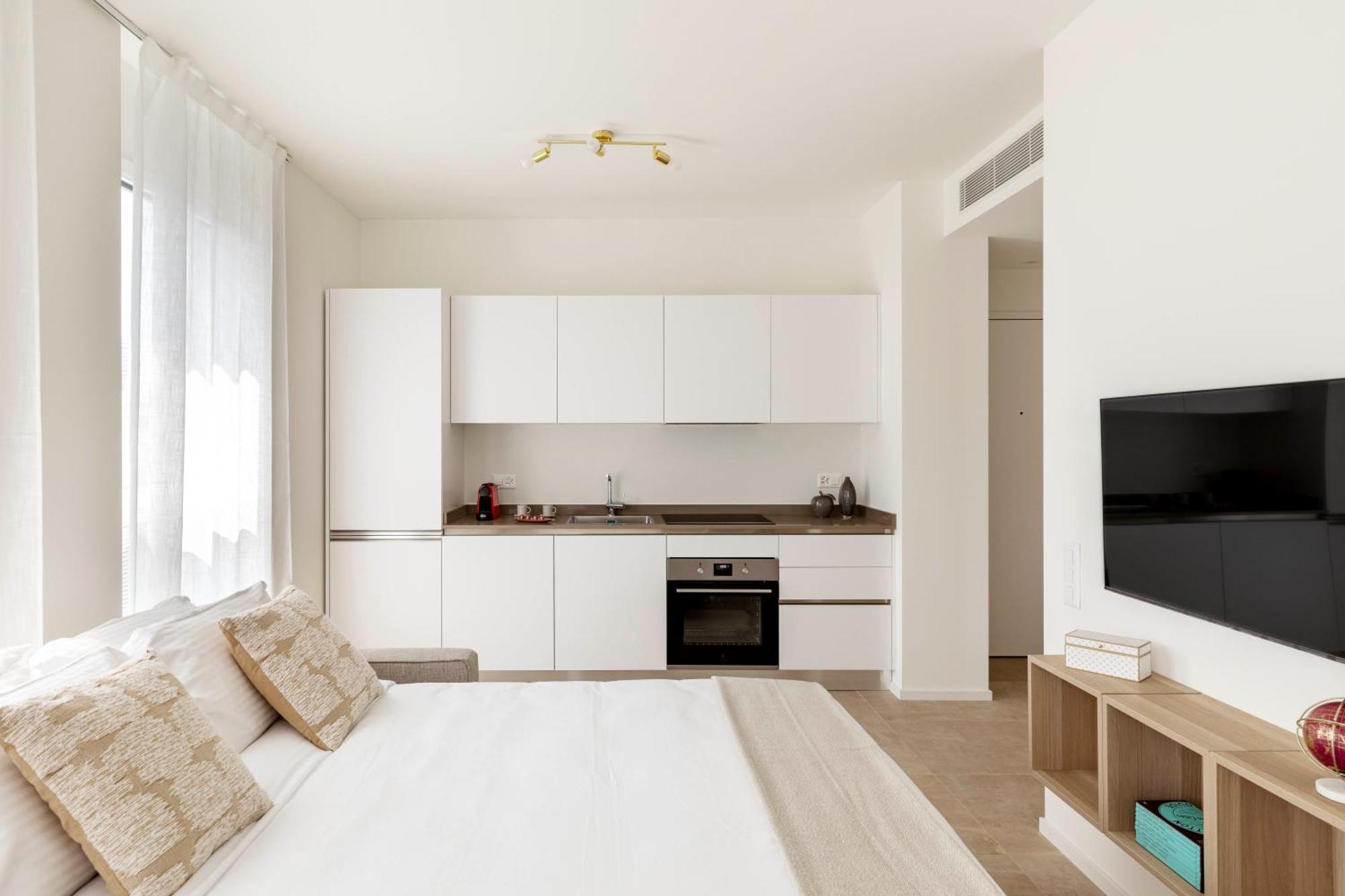 Regalia Suites - Free Parking Lugano Exteriör bild