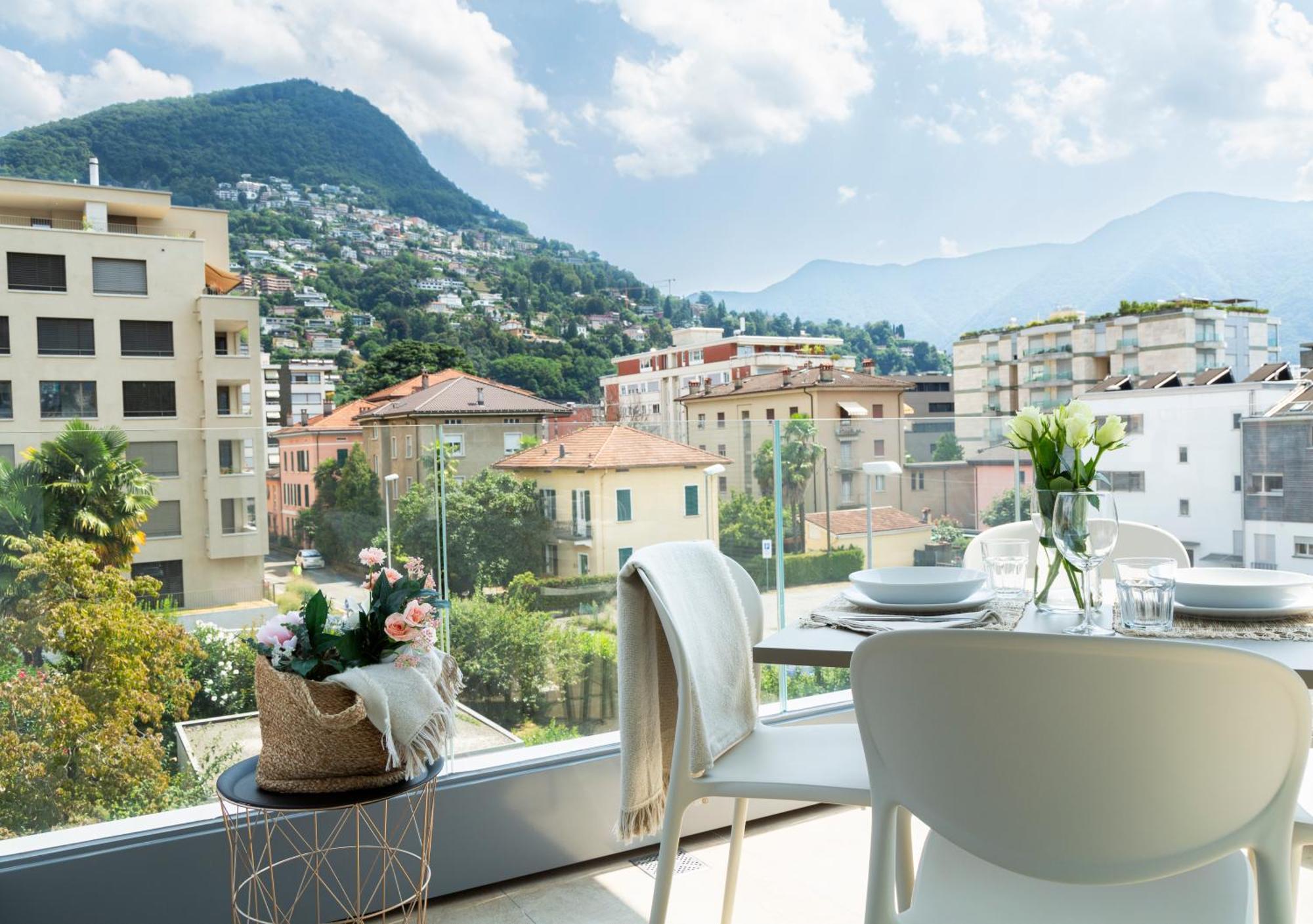 Regalia Suites - Free Parking Lugano Exteriör bild