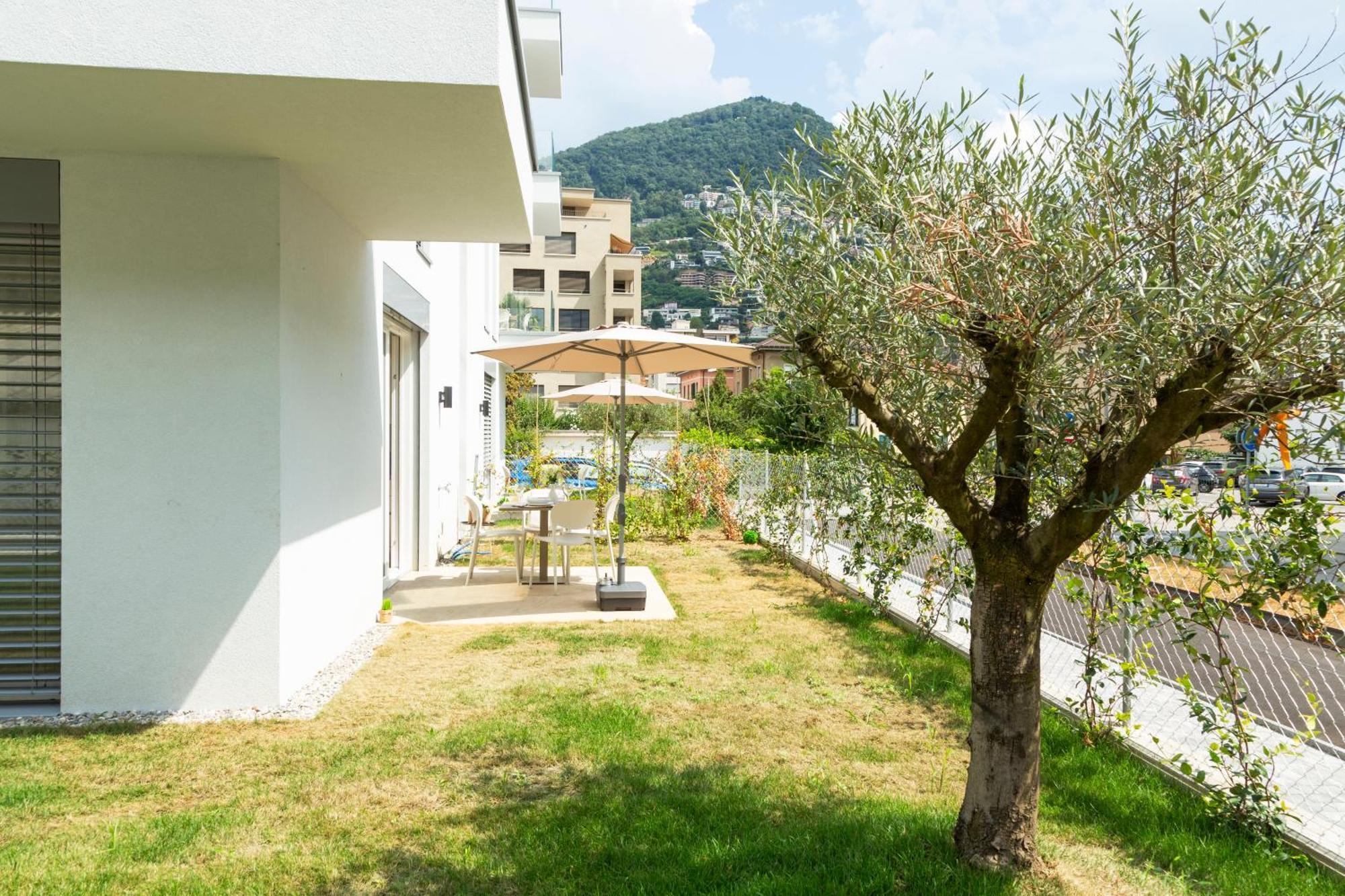 Regalia Suites - Free Parking Lugano Exteriör bild