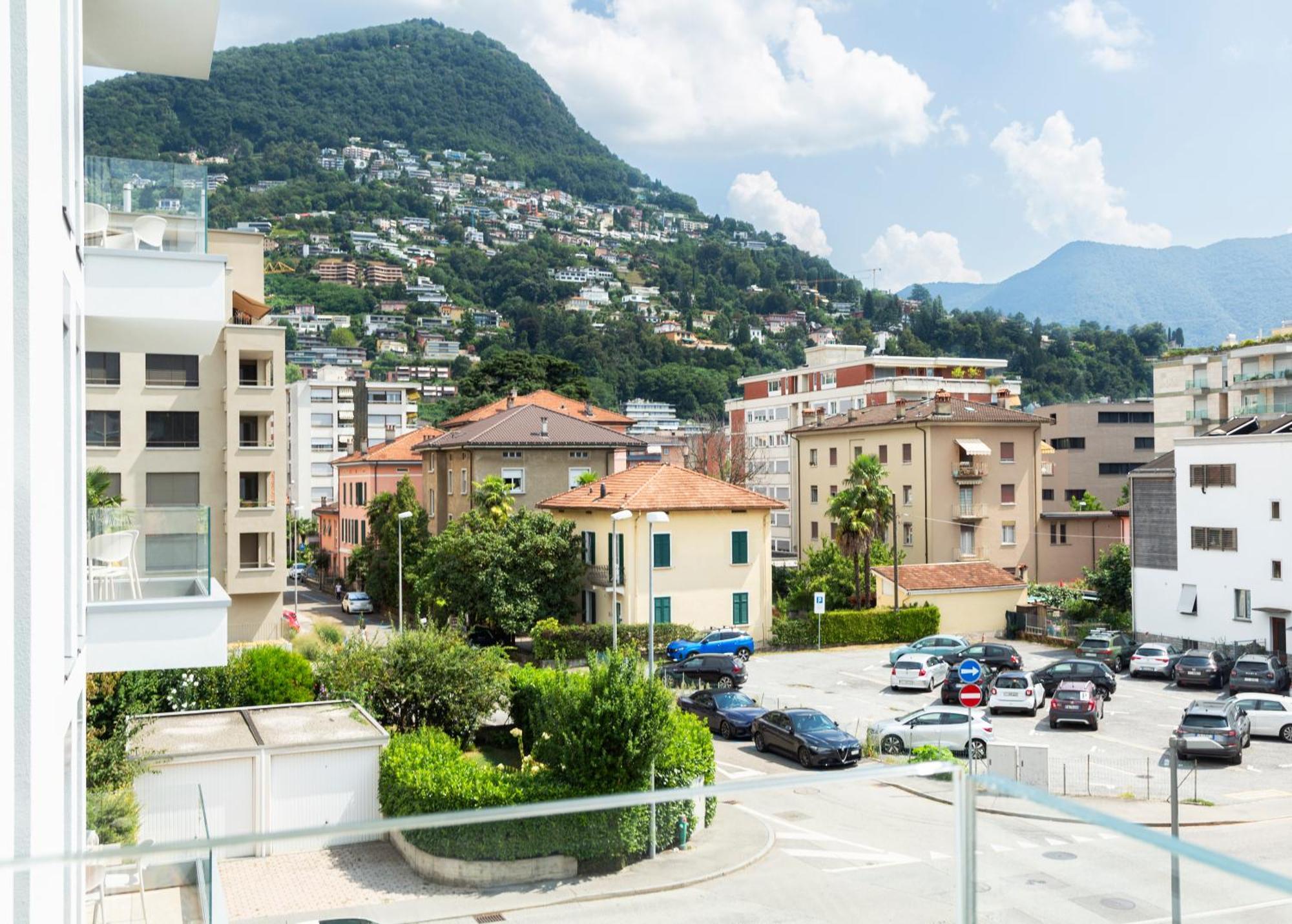 Regalia Suites - Free Parking Lugano Exteriör bild