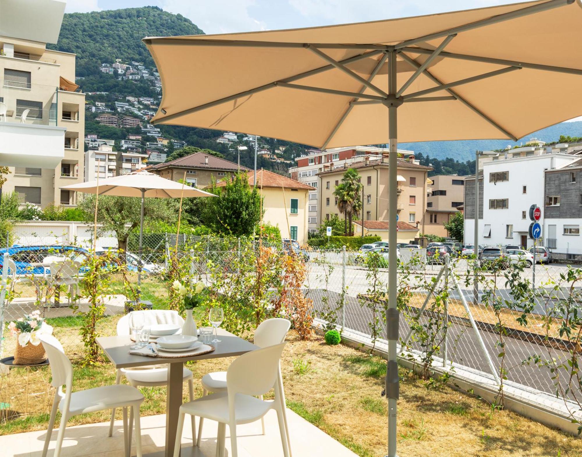 Regalia Suites - Free Parking Lugano Exteriör bild