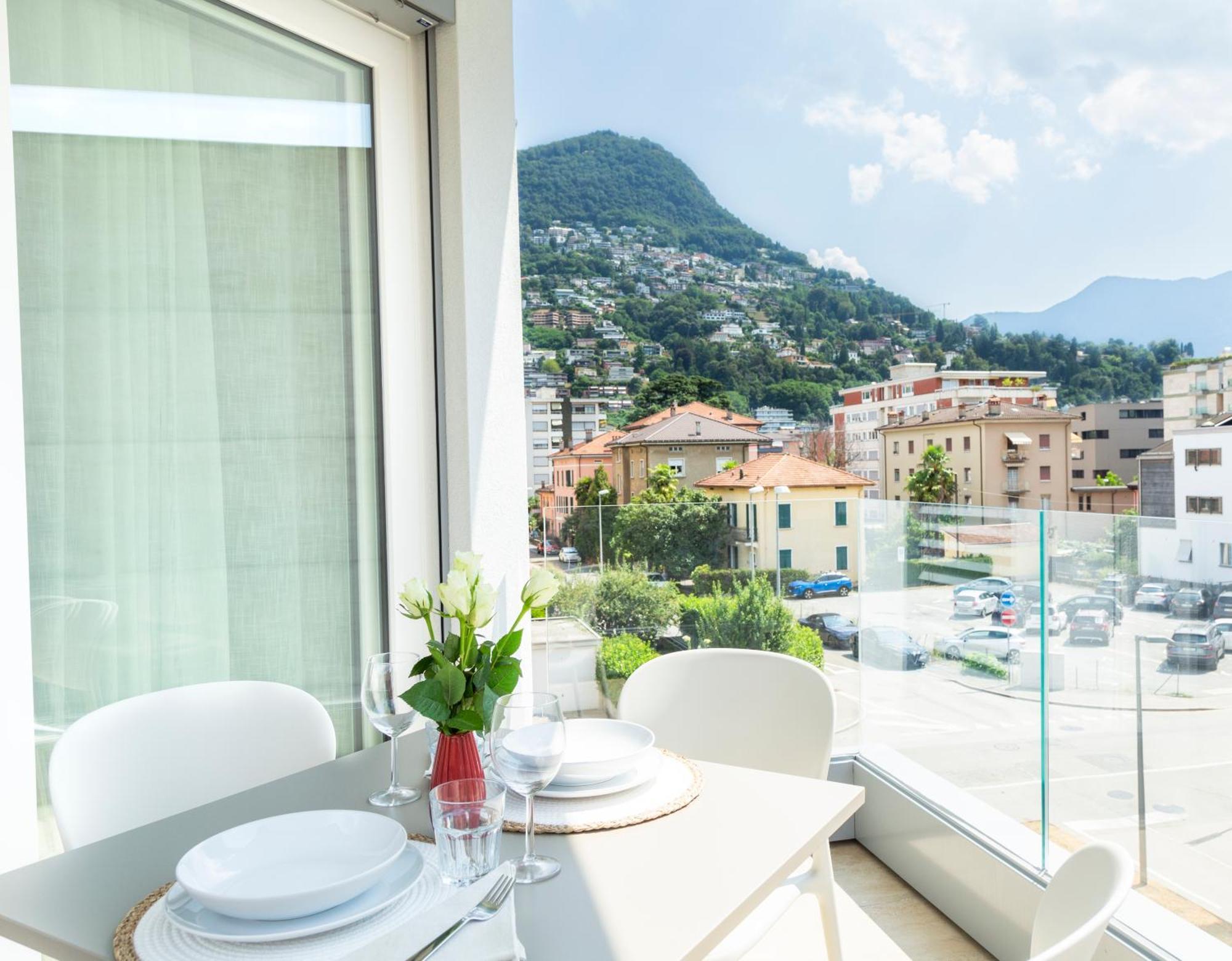 Regalia Suites - Free Parking Lugano Exteriör bild